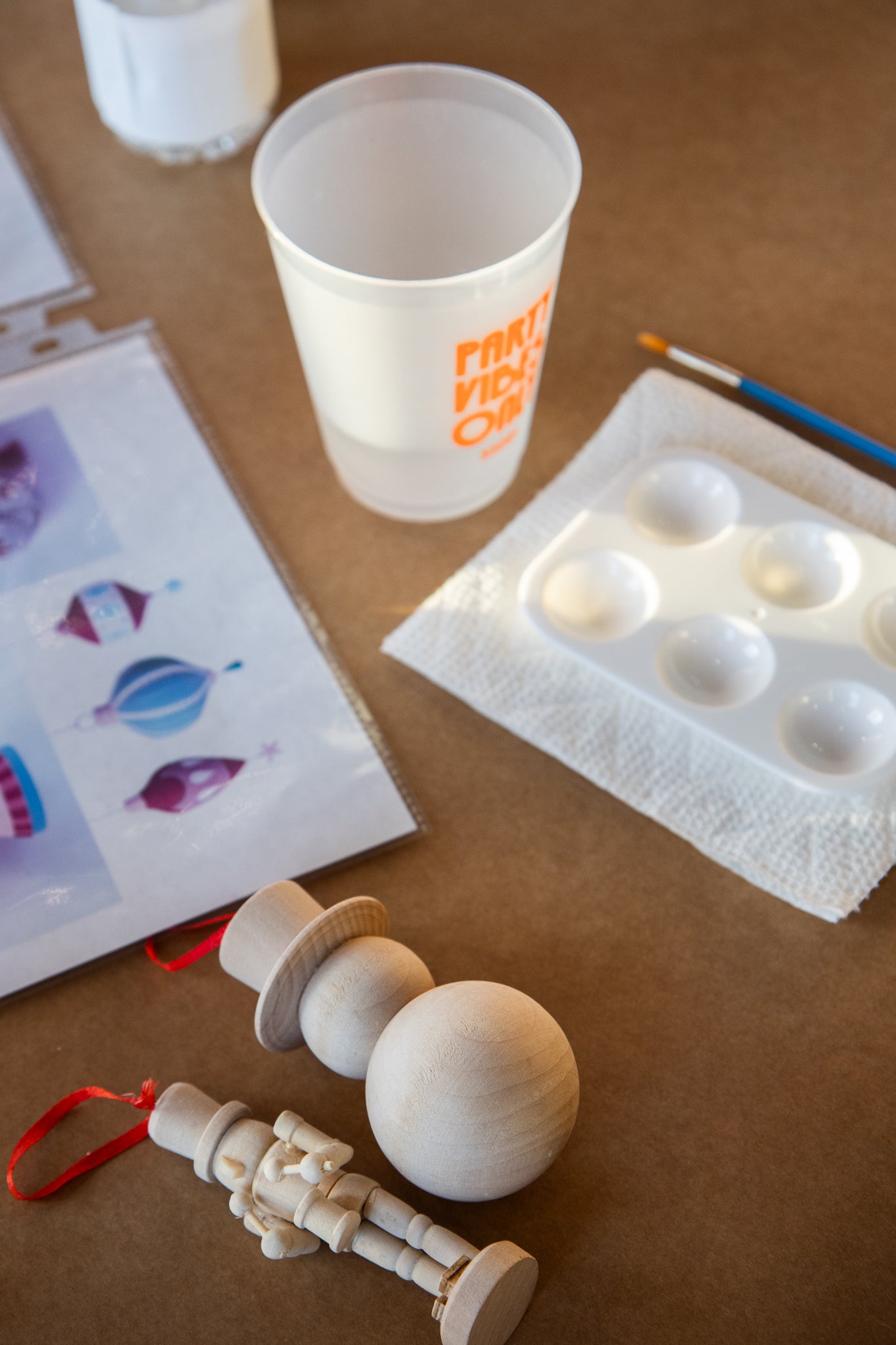 PRIVATE PARTY: Holiday Ornament Painting, December 12