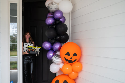 THE SOCIAL SOCIETY GRAB-AND-GO GARLANDS