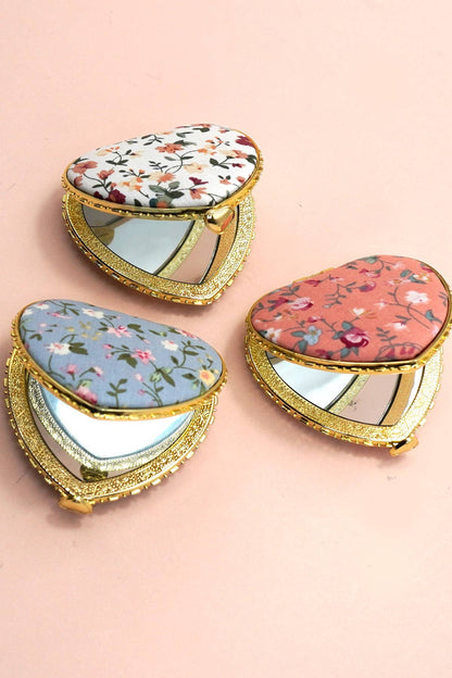 Compact Floral Handheld (Blue)