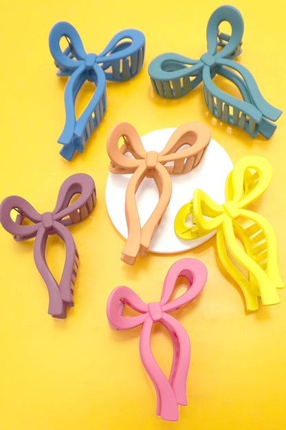 Matte Bow Hair Clips (assorted)