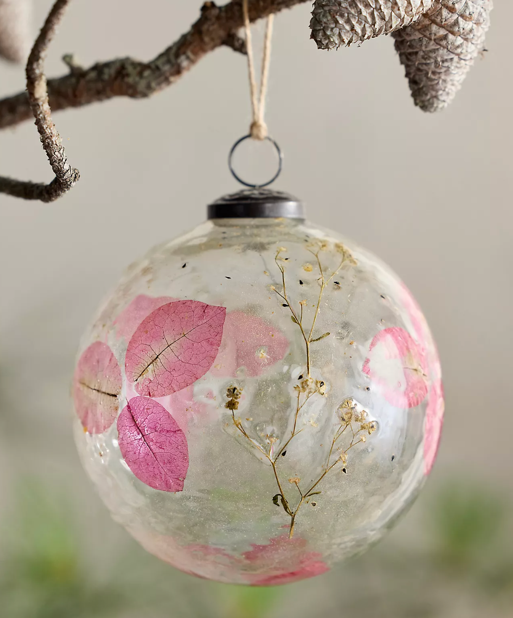 Dried Floral Ornament Workshop December 7, 3 p.m. - 4 p.m.