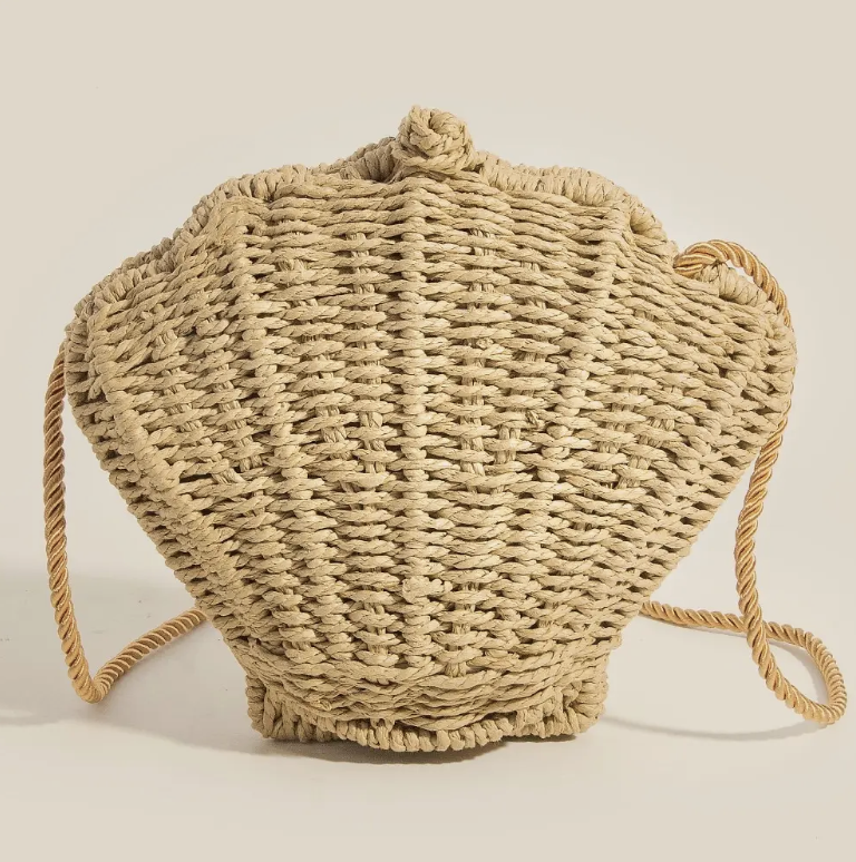 Straw Braided Seashell Bag